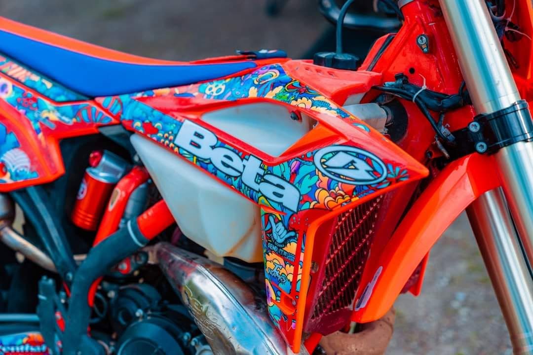 Custom Designed Dirtbike Graphics